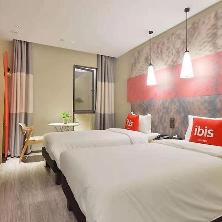 Ibis Shanghai North The Bund Zhoujiazui Road Exterior foto