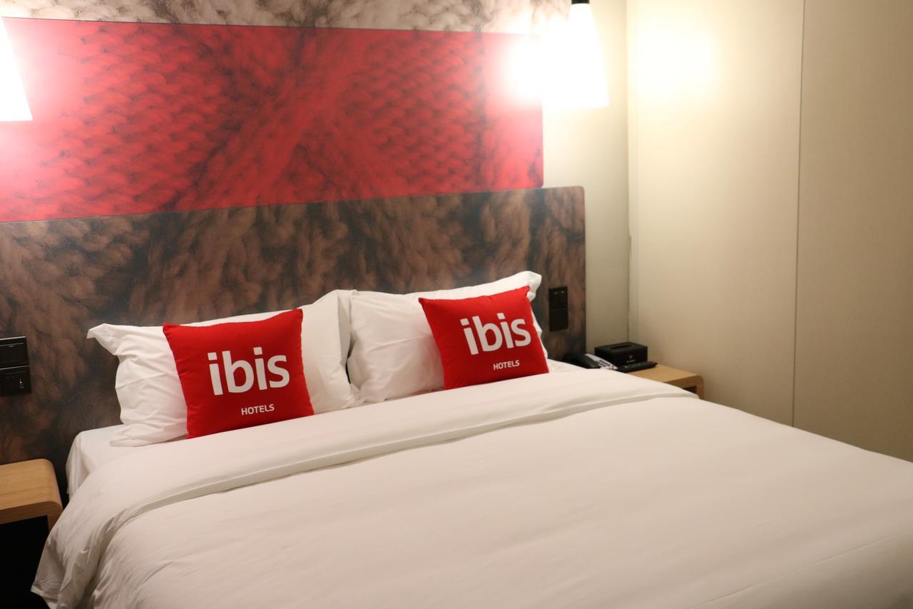 Ibis Shanghai North The Bund Zhoujiazui Road Exterior foto
